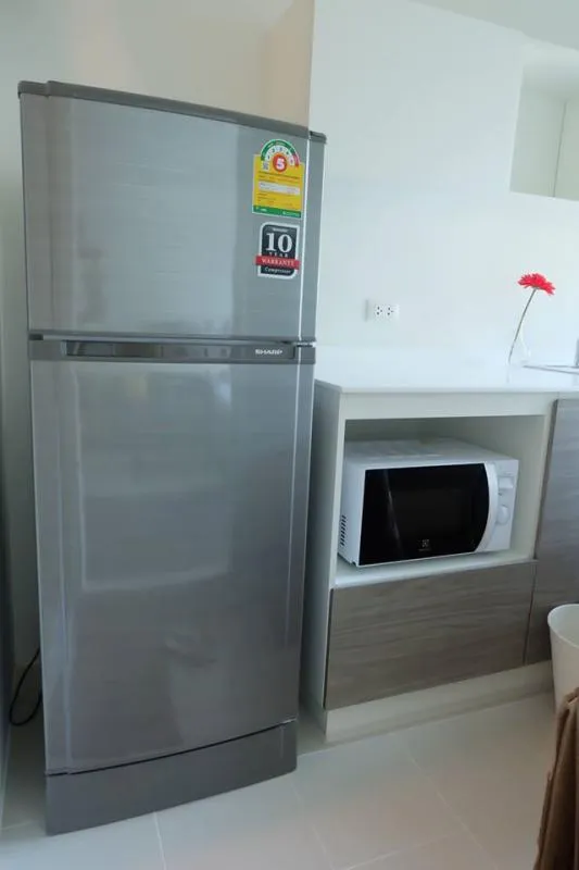 Urgent for rent !! D Condo Campus Resort Bangna, beautiful room, fully furnished, don't miss it !!