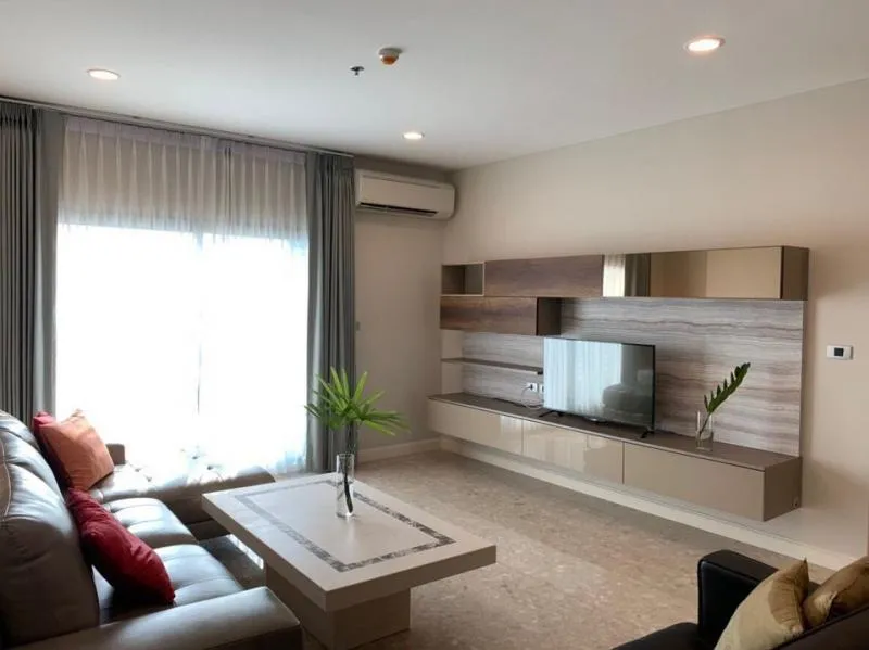 ขาย คอนโด เดอะ เครสท์ สุขุมวิท 34 ชั้น 22 วิวสวย 2 ห้องนอน เดินทางง่าย ใกล้รถไฟฟ้า ห้ามพลาด!