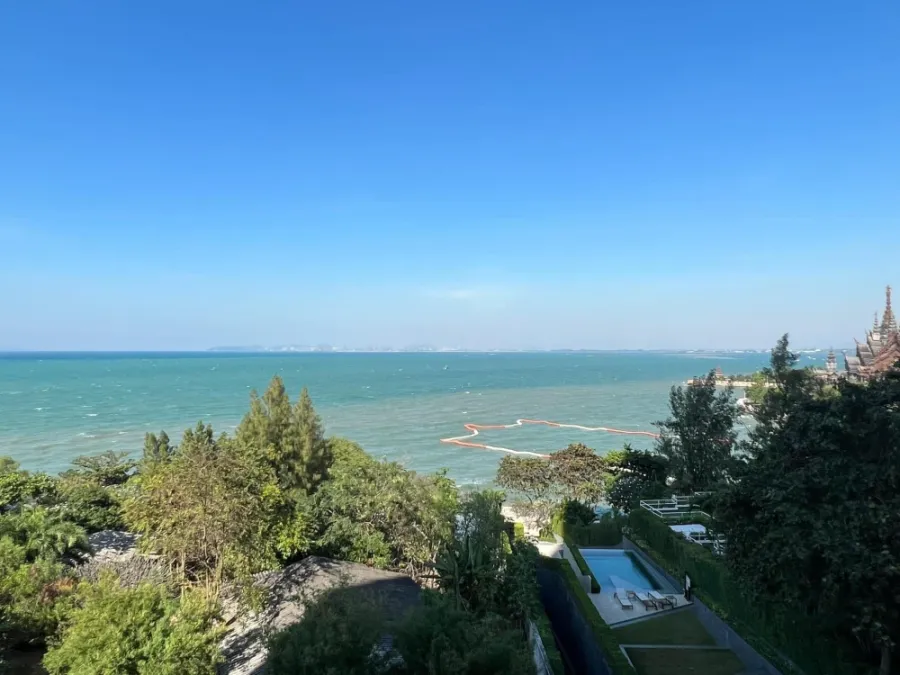 ให้เช่า บ้านปลายหาด ชั้น 5 วิวทะเลสวย ใกล้หาดวงศ์อมาตย์ และปราสาทสัจธรรม ห้ามพลาด