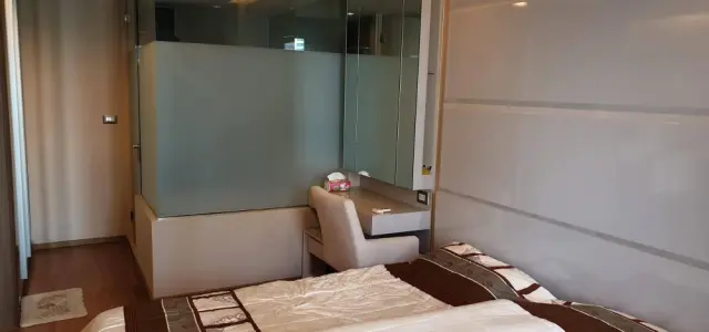 ขาย ให้เช่า The Address Sathorn ห้องชั้น 9 พื้นที่ใช้สอยเยอะ ในทำเลดี เดินทางสะดวก ห้ามพลาด images