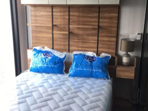 Woww Condo for rent, The Politan Reef, 47th floor north Airy view, good atmosphere, full furniture, complete electrical appliances