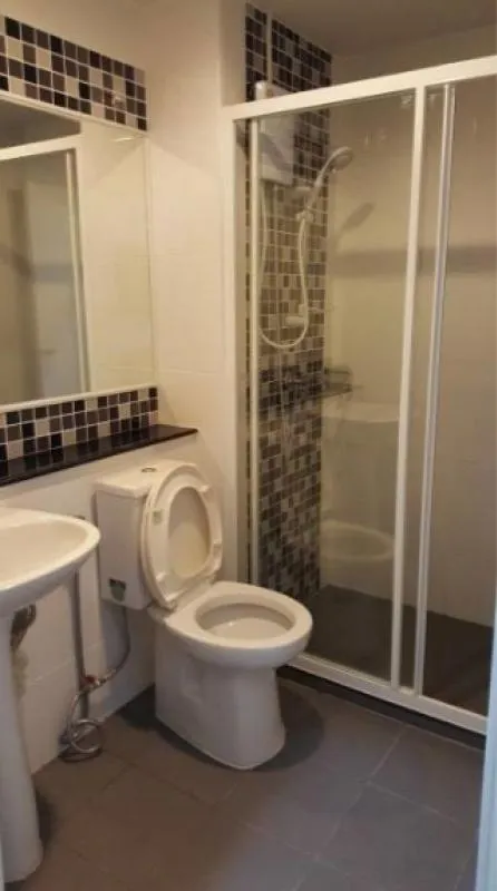 For rent REGENT HOME 18 Chaengwattana - Laksi furniture. complete electrical appliances You can carry your bag in.