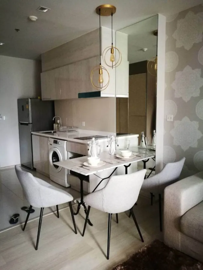 Urgent for rent Life One Wireless พื้นที่ใช้สอยจุใจ built-in โซฟาอย่างดี หิ้วกระเป๋าเข้าอยู่เลย