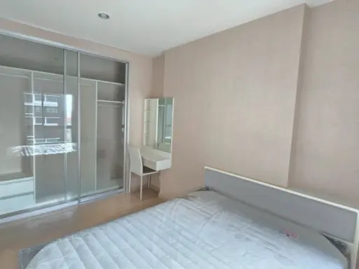 For sale: The Parkland Phetkasem-Thapra, 1 bedroom, 1 bathroom, plenty of usable space, good location, complete amenities, reserve now!