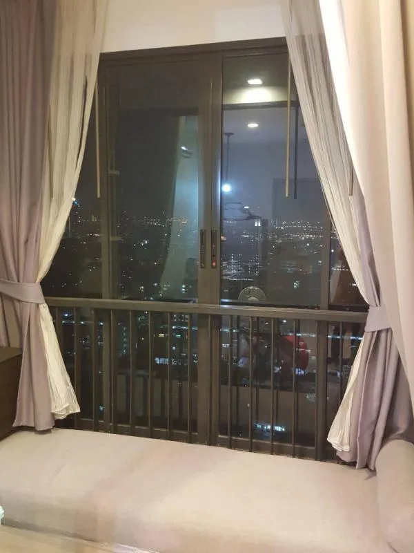 FOR RENT sell Ideo Sathon Thapra ห้องสวยพร้อมอยู่ เฟอร์แน่นมาก เครื่องใช้ไฟฟ้าจัดเต็ม ราคากันเอง เช่าเลย