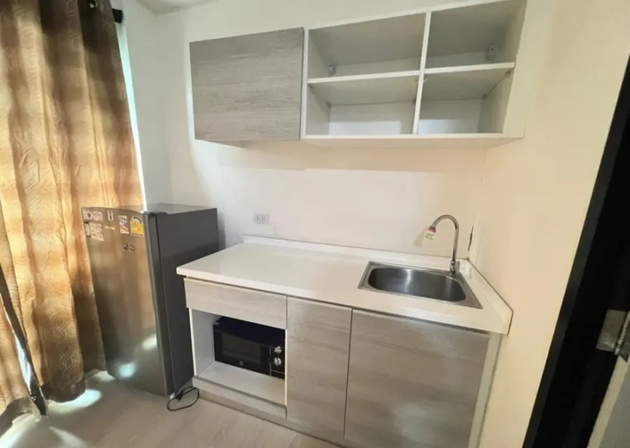 Selling for rent, Grene, Don Mueang Condo-Songprapa The separate room is divided in zones. The price is good.