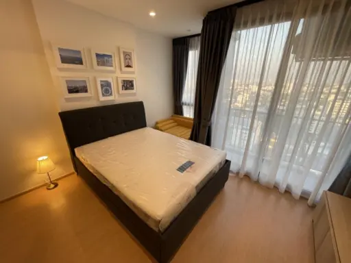 Condo for rent, Maru Ekkamai 2, beautifully decorated room with facilities. Pet lovers, don't miss out. Book now.