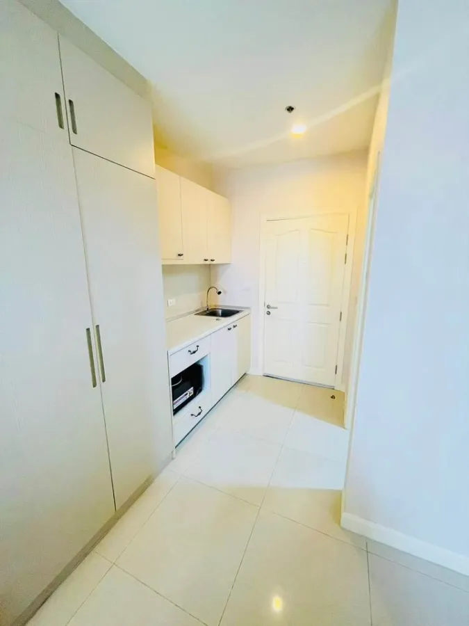 Condo for rent, Manor Sanambinnam, good price, million-dollar view, it really exists. If you're late, you'll miss it.