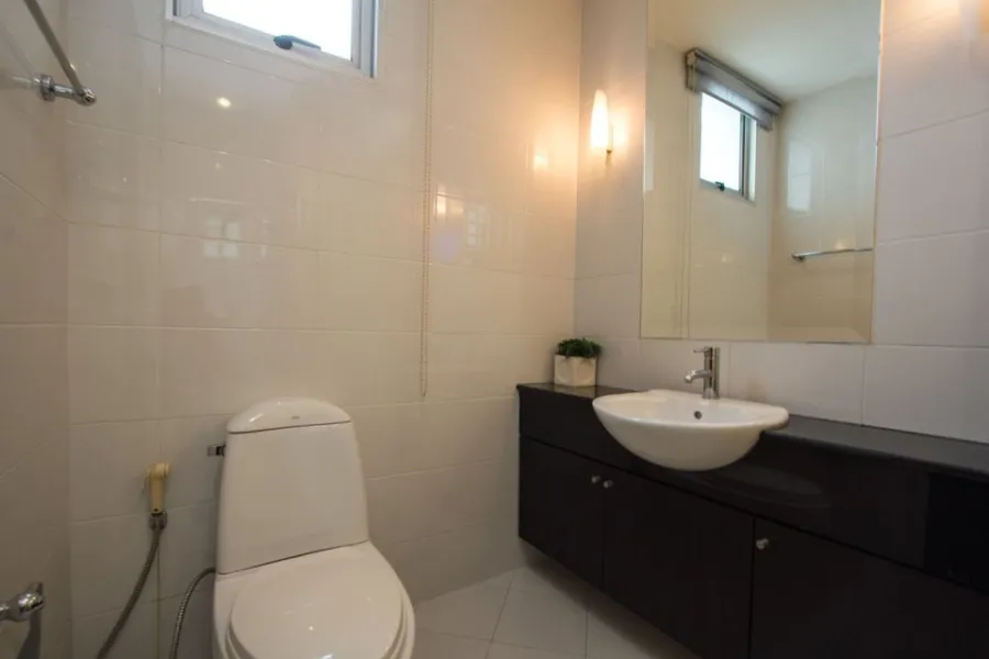 ให้เช่า คอนโด AP Citi Smart Condo สุขุมวิท 18 ห้องขนาดใหญ่ พร้อมสิ่งอำนวยความสะดวก วิวปัง รีบจองเลย