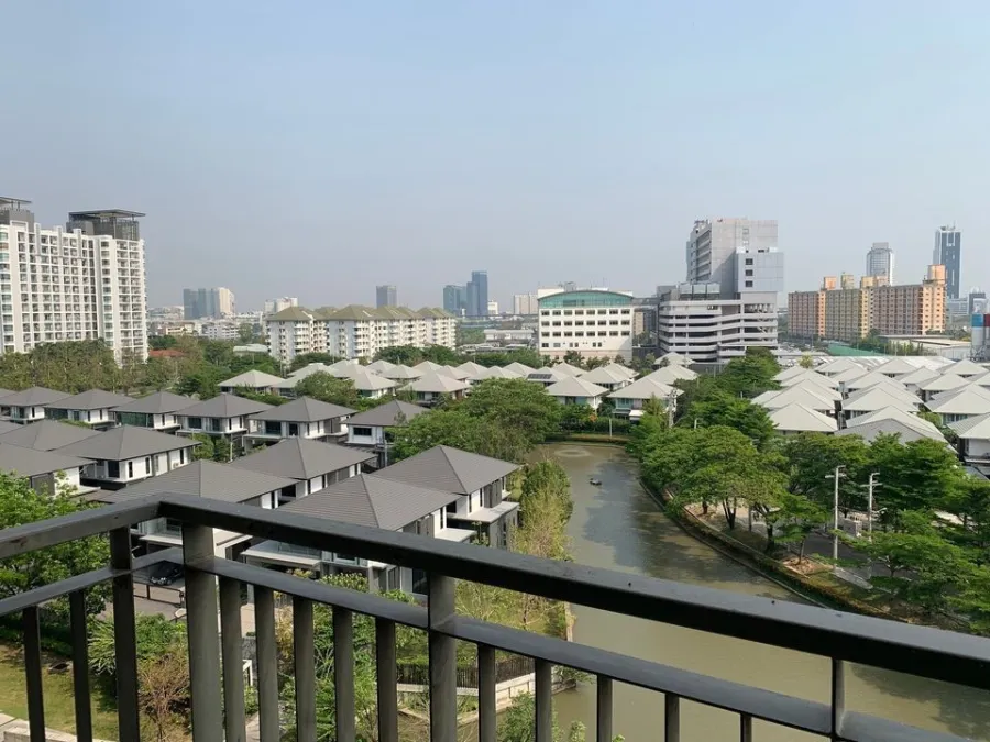 Condo for rent, The Parkland Srinakarin Lakeside, nice room, wide size, fully furnished, 9th floor, good price, book now.