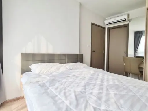 Condo for sale, Ideo O2, corner room, golden location, convenient transportation, don't wait.