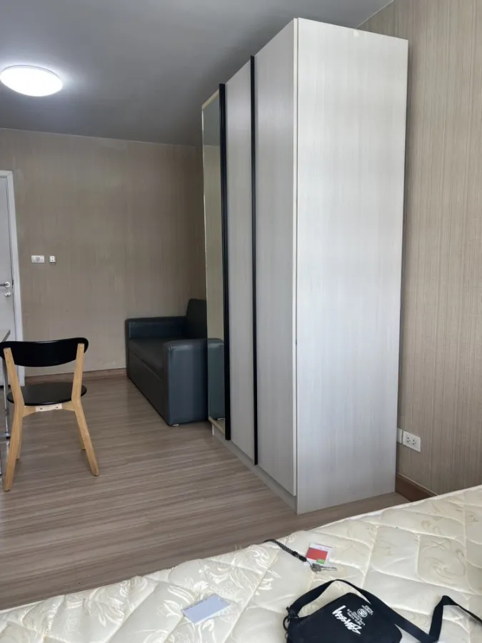 For rent, Plum Condo, Phahonyothin 89, Phase 4, Building B, 8th floor, fully furnished, ready to move in. Book now, don't wait.