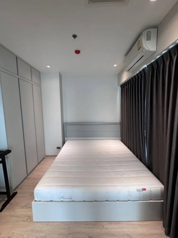 For rent, Whizdom Station Ratchada-Thapra, 31st floor, spacious room, comfortable, fully furnished, book now.
