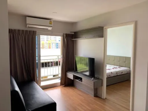 For rent, Lumpini Place Bangna Km. 3, spacious room, built-in furniture, complete electrical appliances. Just carry your bag and move in.