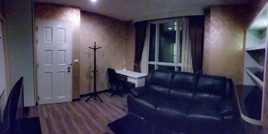 Condo for sale, Life @ Ratchada, Ladprao 36, nice room, wide size, fully furnished, good price, don't miss it.