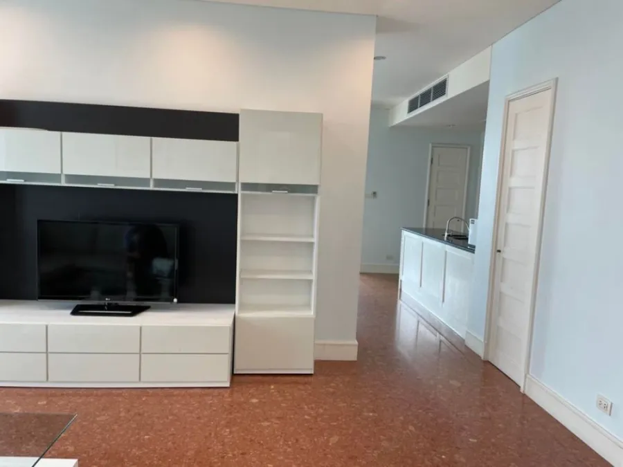 For sale / rent, Aguston Condo, Sukhumvit 22, 31st floor, good location, near BTS, 3 bedrooms, comfortable, don't miss !!