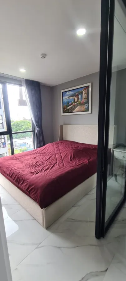 Condo for rent, The Belgravia @ Ratchada-Lat Phrao 15, partitioned room decorated with marble pattern. The high floor is good. Reserve quickly.