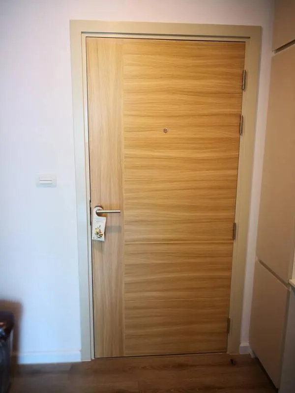 Urgent for rent !! Condo ID, fully furnished, built-in, near BTS, Book Now !!