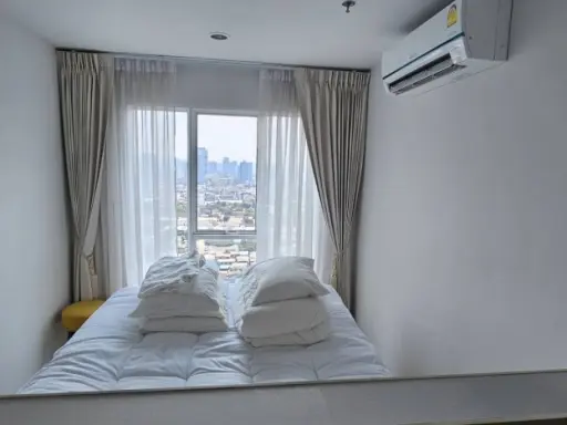 For sale: Regent Home Bang Son, Phase 2, 23rd floor, open view, comfortable to the eye, well decorated, fully furnished, Buit-In, reserve now.