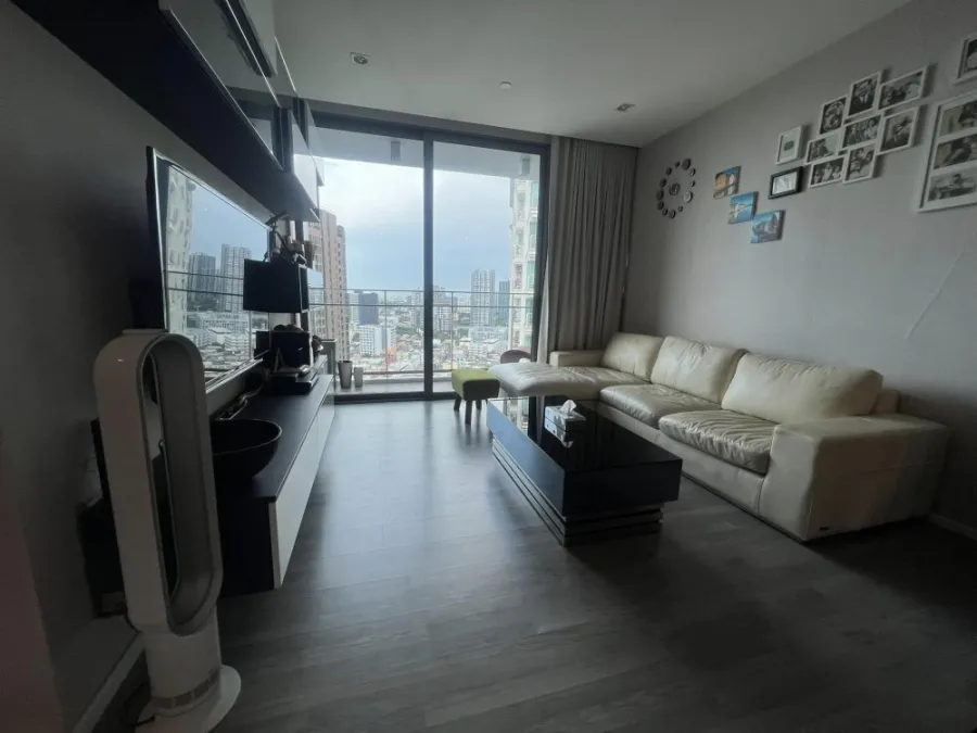 ให้เช่า คอนโด the room สุขุมวิท 69 ห้องใหญ่ พื้นที่ใช้สอยเยอะ พร้อมเฟอร์ครบ สนใจรีบมาจับจองเลย