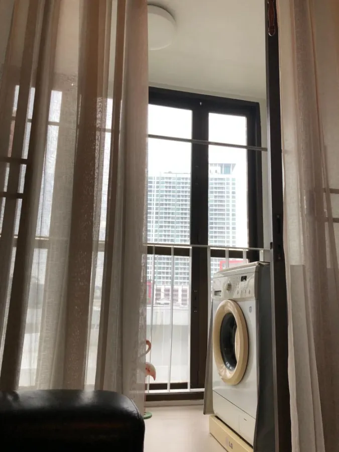 For Rent Condo Ideo ลาดพร้าว 17 ห้องกว้างขวางน่าอยู่ เฟอร์นิเจอร์ครบ หิ้วกระเป๋าเข้าอยู่ได้เลย