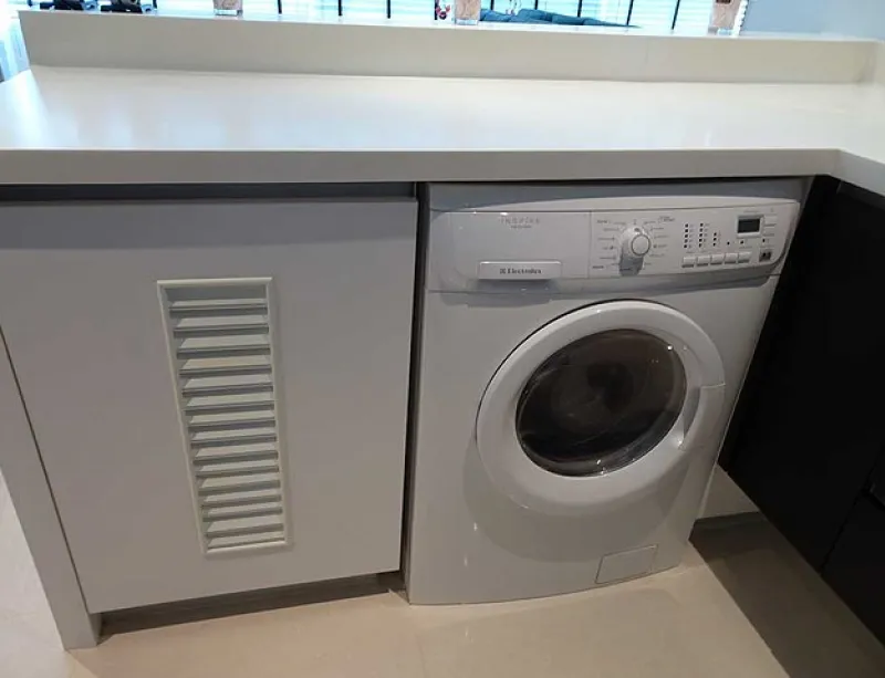 Rent Eight Thonglor Residences near BTS. Fully furnished.