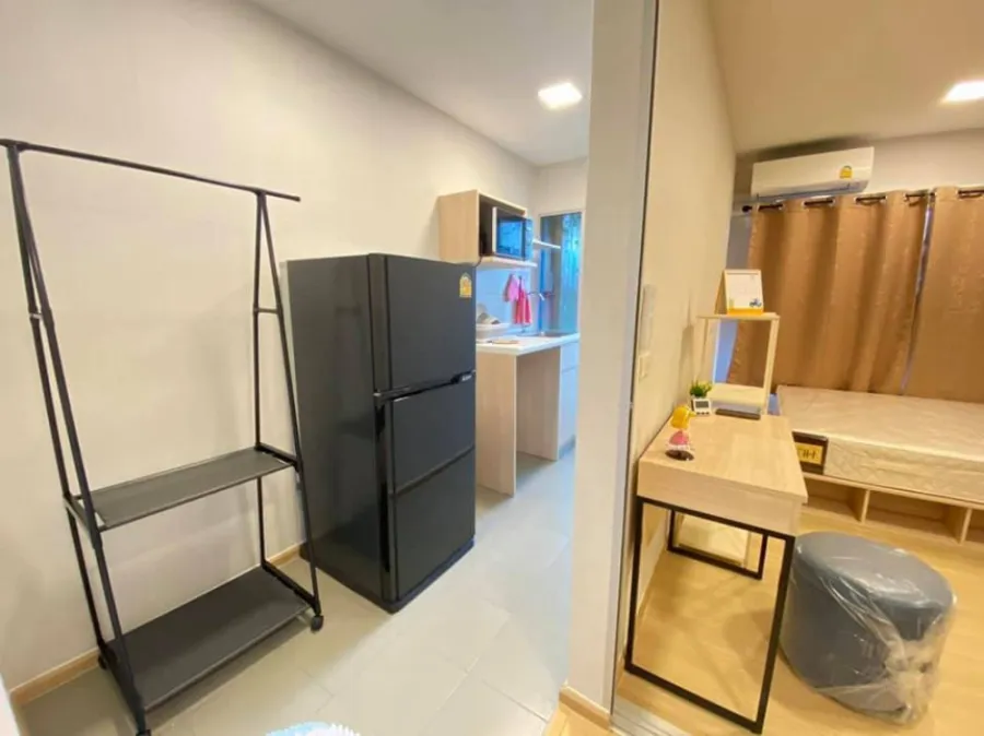 For rent พลัม คอนโด รังสิต อไลฟ์ เฟส 1 ห้องกั้นเป็นสัดส่วน วิวสระ จองด่วนก่อนหลุดมือนะจ่ะ