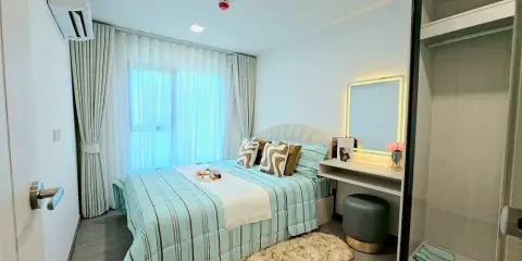 ให้เช่าคอนโดใหม่แกะกล่อง ฟังก์ชัน 1 Bed Extra ตึก D ชั้น 7 วิวสระสวยจัดเต็ม ใกล้ ม.ธรรมศาสตร์ รังสิต | ✨ Kave Wonderland (เคฟ วันเดอร์แลนด์)