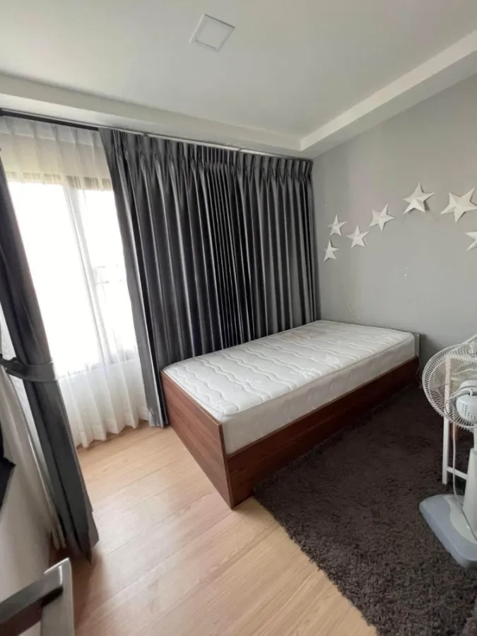 For rent: Elite Salaya, spacious room. divided into proportions simple decoration The room is clean and comfortable. Don't miss it.