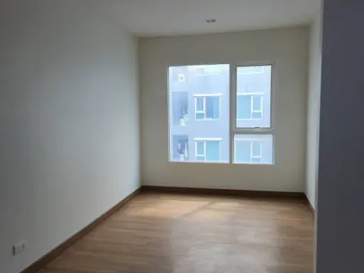 Urgent sale! Regent Home Bangson Phase 27, unfurnished unit on the 17th floor. High floor with stunning views. Perfect for interior decorating enthusi images