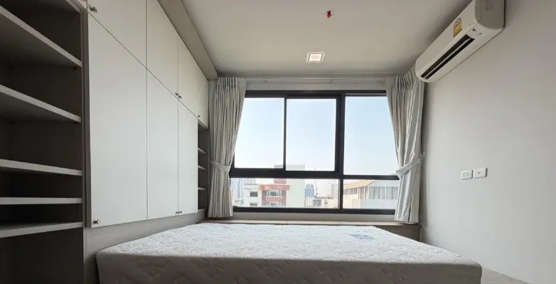 For rent: Ideo Sukhumvit 93, 8th floor, fully furnished unit. Very comfortable and ready to move in. Book now! Don't miss out! Act fast!