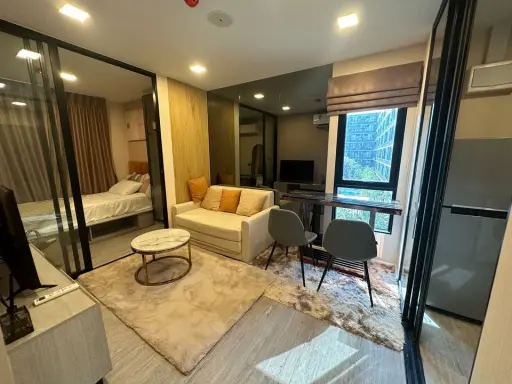 For rent, Cave Ava, 2 bedrooms, 4th floor, view of the pool, fully furnished, very livable. I'd say you shouldn't miss it.