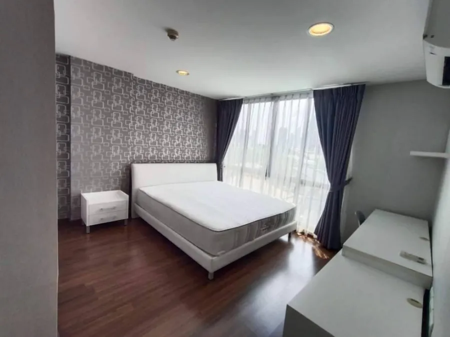 Sale, rent, D 65 condominium, comfortable, convenient transportation, good location, can carry the bag and move in right away! Don't miss it!!