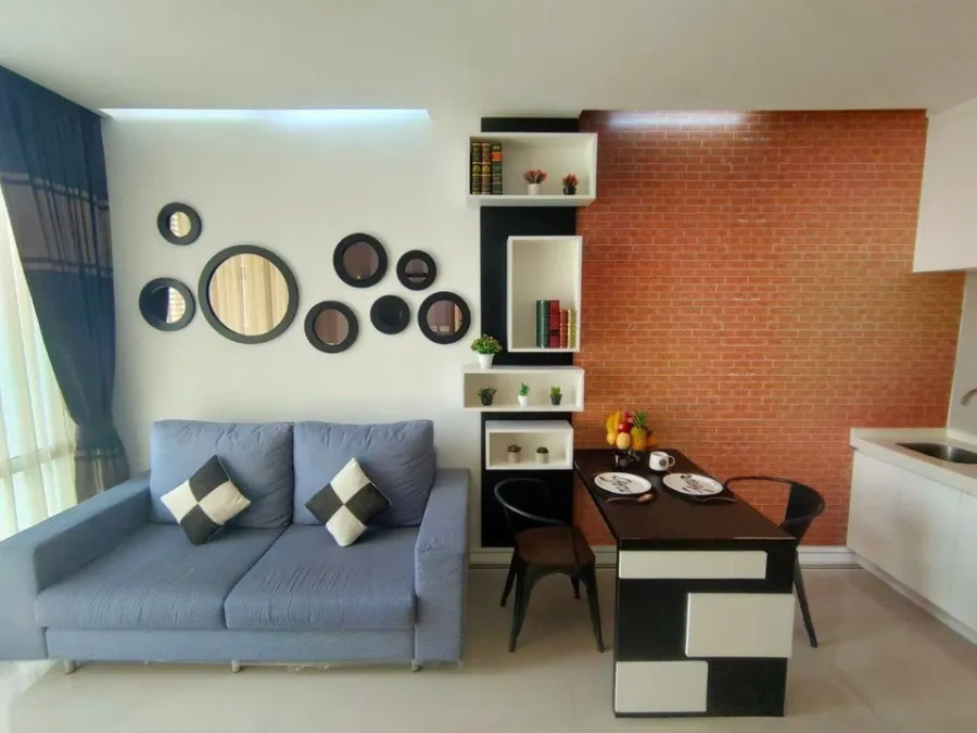 TC Green Condo for sale, decorated room ready to move in, modern chic comtemp style, you can't miss it.