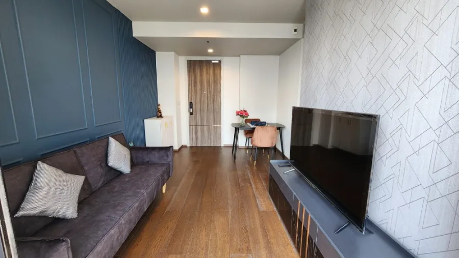 For rent, Ideo Q Sukhumvit 36, 19th floor, Chao Phraya River view, beautiful room, inviting, I can say that it's the best, book now.
