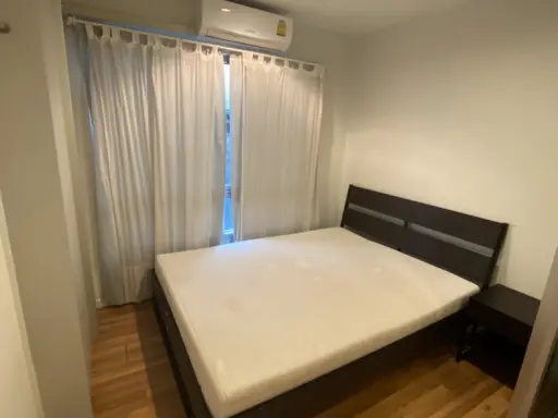 For rent V Condo Lat Krabang, special price, first come first served.