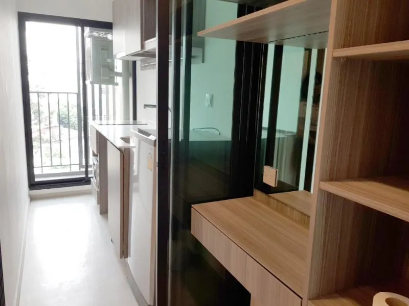 For rent Knightsbridge Phaholyothin-Interchange, nice room, ready to move in, price can be matched, do not wait, book quickly.