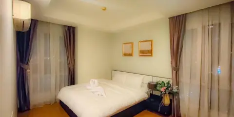 ขายด่วน!! คอนโด ทรู ทองหล่อ คอนโดหรู ห้องกว้าง ห้องมุม วิวสวย เฟอร์ครบพร้อมอยู่ รีบจองเลย!!