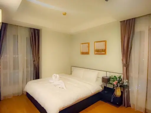 Urgent sale!! True Thonglor Condo, luxury condo, spacious room, corner room, beautiful view, fully furnished, ready to move in, hurry and reserve now! images