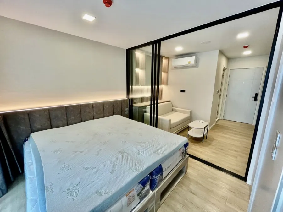 For rent, Kev TU, 4th floor, Garden View, separate room. with full electrical appliances Reserve now.