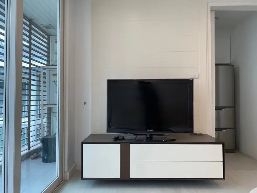 ให้เช่า ขาย เดอะ บางกอก สาทร-ตากสิน 2 ห้องนอน Fully Furnished ครบครัน พร้อมอยู่ รีบจองเลย ด่วนๆ