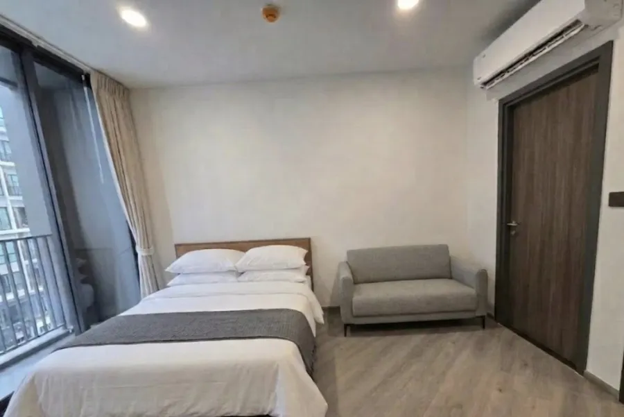 For rent: The Base Saphan Mai. Fully furnished, just bring your suitcase and move in!
