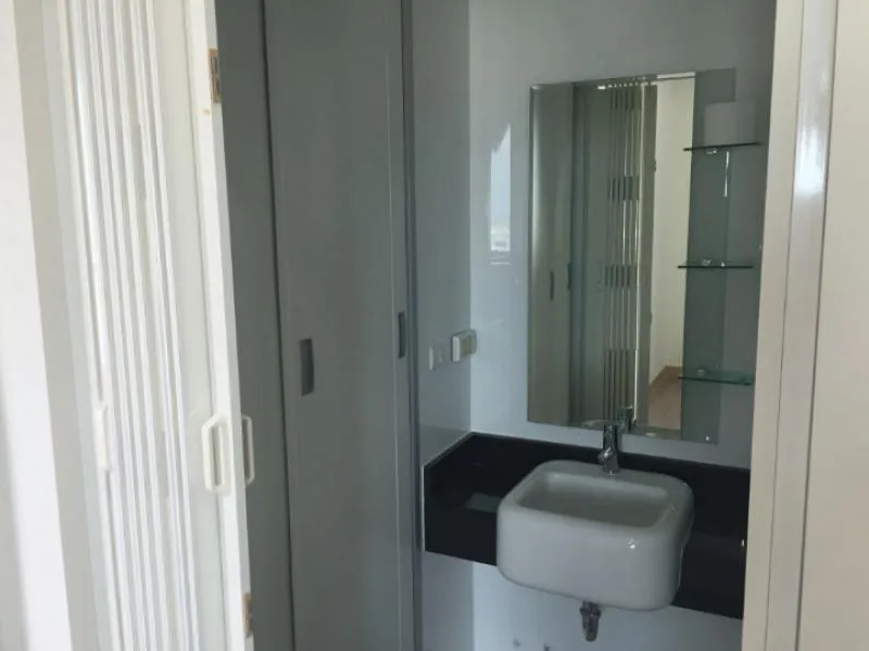วิวสวย ชั้นสุง เฟอร์+เครื่องใช้ไฟฟ้าครบ Astro Condominium For Rent
