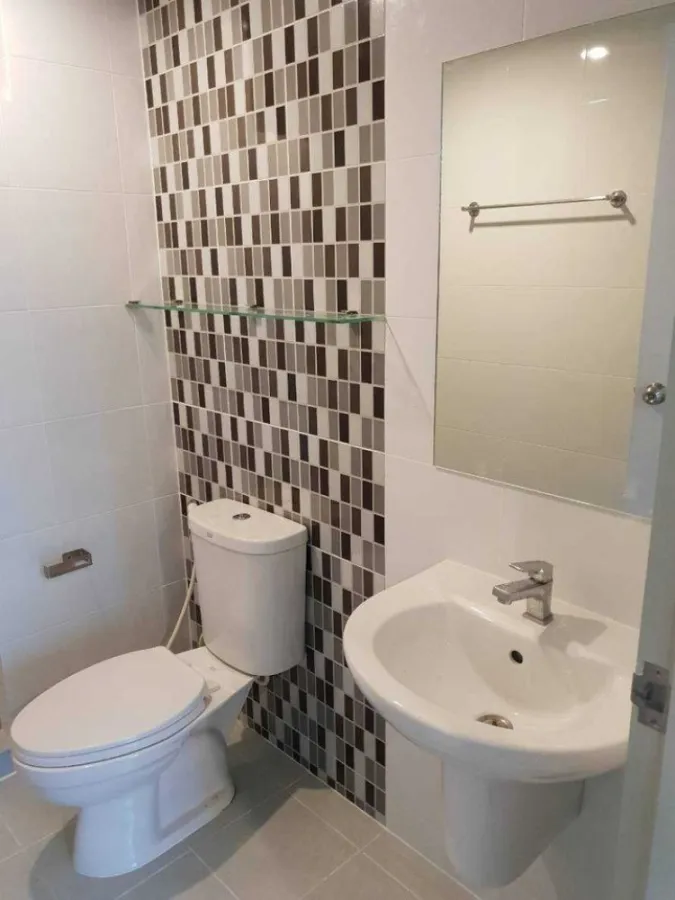 Condo for rent, The Kith Plus Sukhumvit 113, 5th floor, convenient transportation, near BTS, don't wait, book now!!