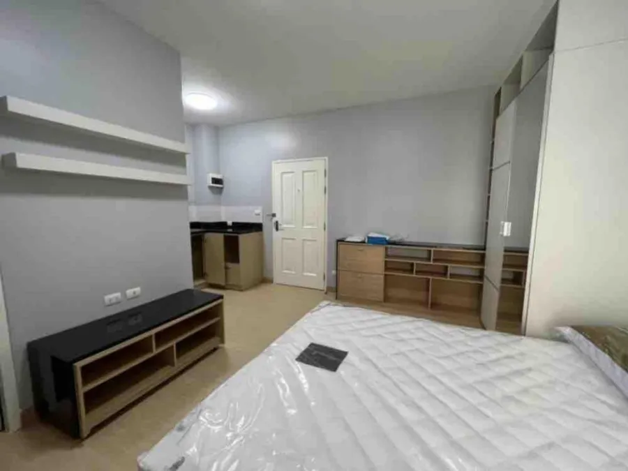 For rent!! My Condo Pinklao (Charansanitwong 49), 6th floor, Building C, newly renovated room Ready to move in, don't miss it!!