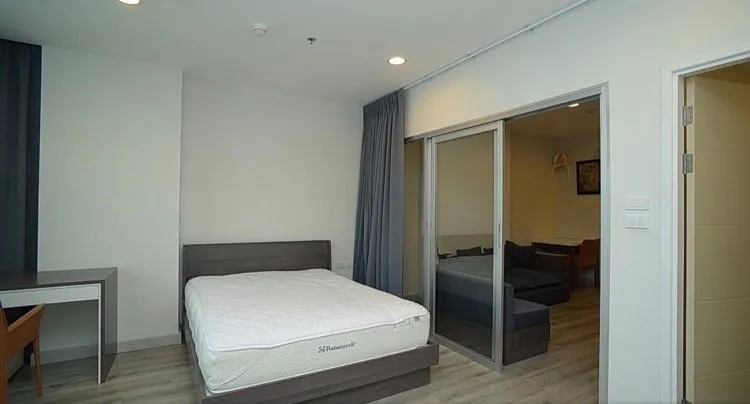 ขาย คอนโด Centric Sathorn St. Louis ห้องกว้าง โซฟาตัวใหญ่นั่งสบายสุดๆ ไม่จองพลาดมากน้า