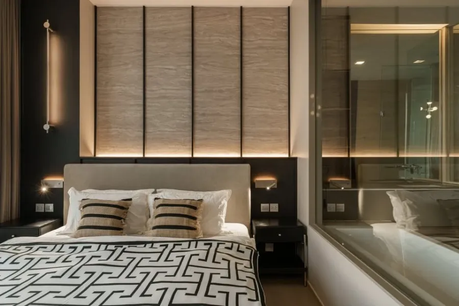 For rent: The Esse Asoke. A perfect blend of modern living and stunning built-in furnishings. You won't be disappointed after booking!