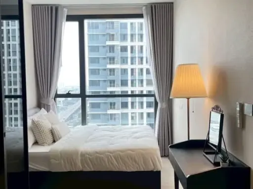 For rent: The Privacy Jatujak, 29th floor. Unobstructed view from a high floor. Separate kitchen with balcony. Fully furnished and equipped with appli