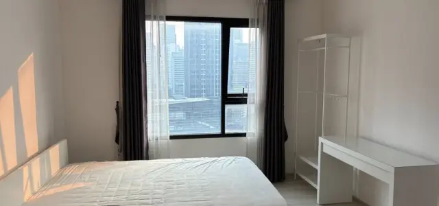 ขาย Life Asoke ห้องชั้นสูง พร้อมอยู่ เฟอร์พร้อม จองเลย images