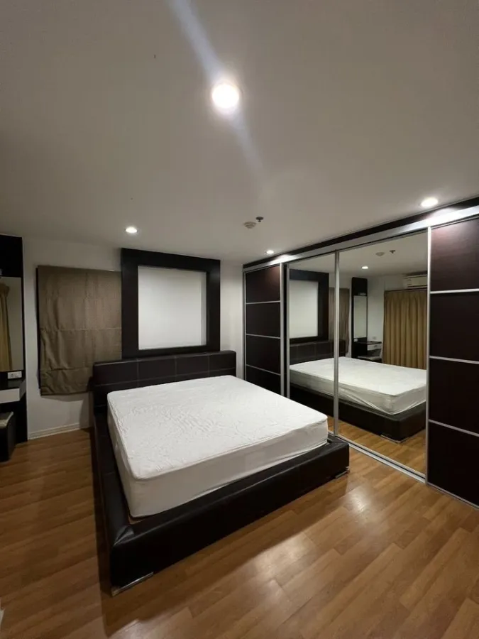 Condo for rent, Lumpini Place Phahon-Saphan Khwai, beautifully decorated, ready to move in, good location, near the BTS.